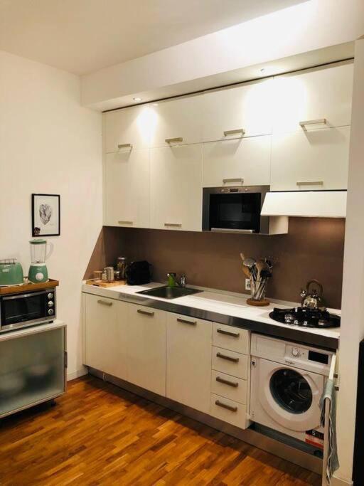 Portavenezia49 - Appartamento Milano Porta Venezia Con Jacuzzi מילאנו מראה חיצוני תמונה