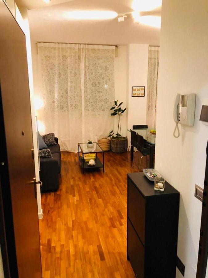 Portavenezia49 - Appartamento Milano Porta Venezia Con Jacuzzi מילאנו מראה חיצוני תמונה